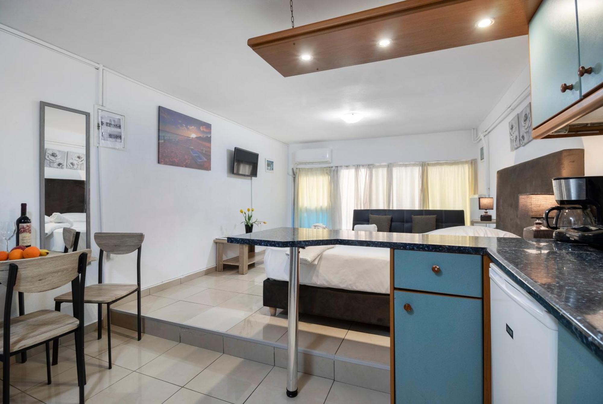 Central Studio In Downtown Heraklion (Crete) Exterior foto
