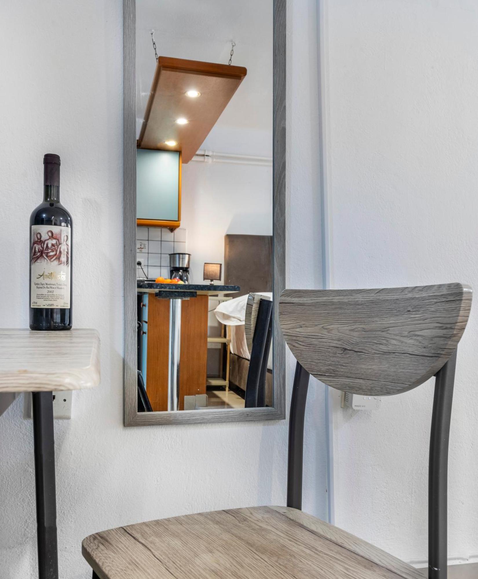 Central Studio In Downtown Heraklion (Crete) Exterior foto